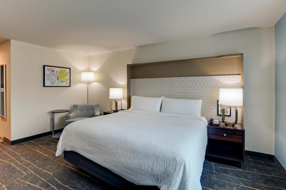 Holiday Inn Mobile Airport Image 36